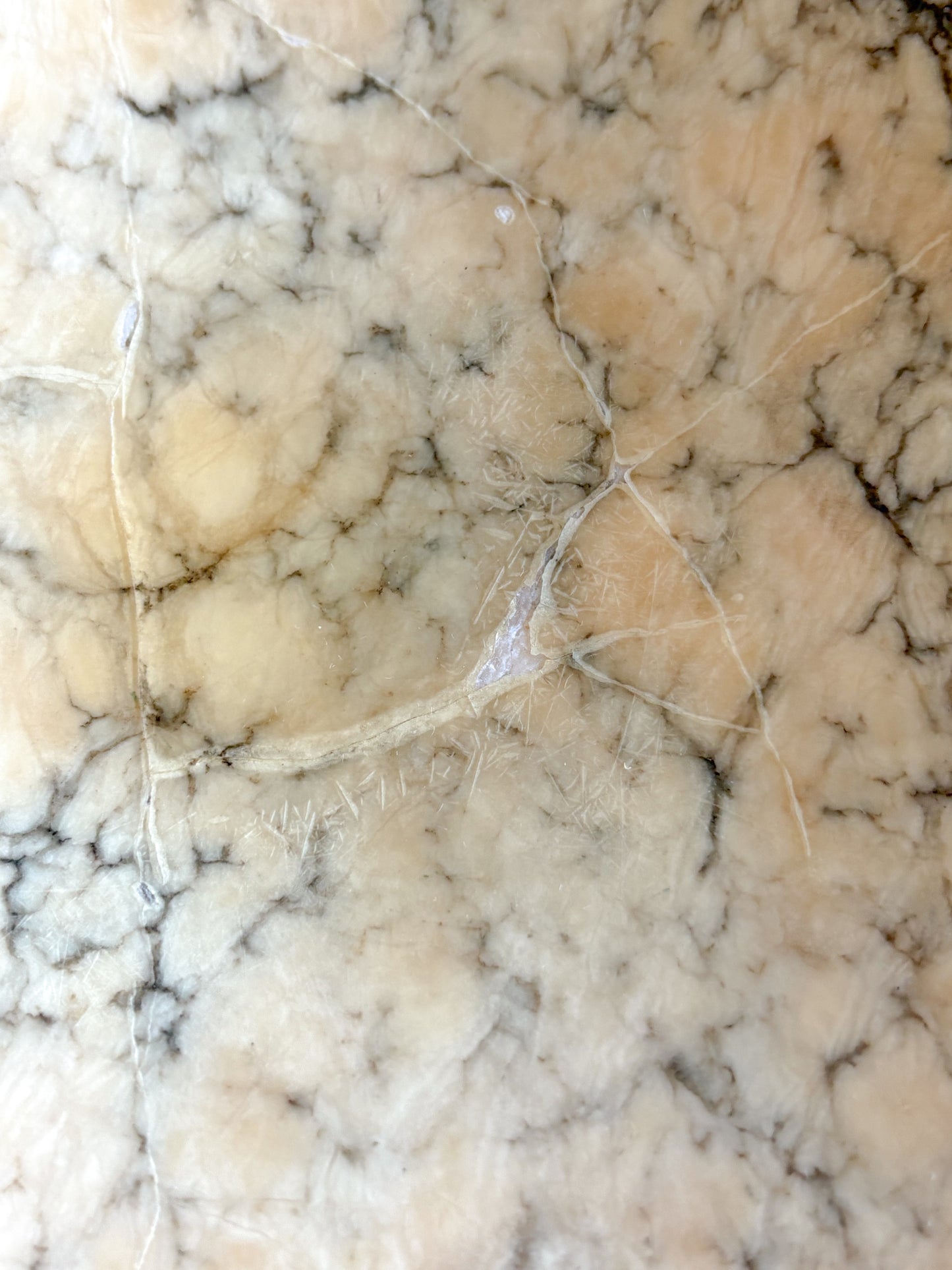 Alabaster compote