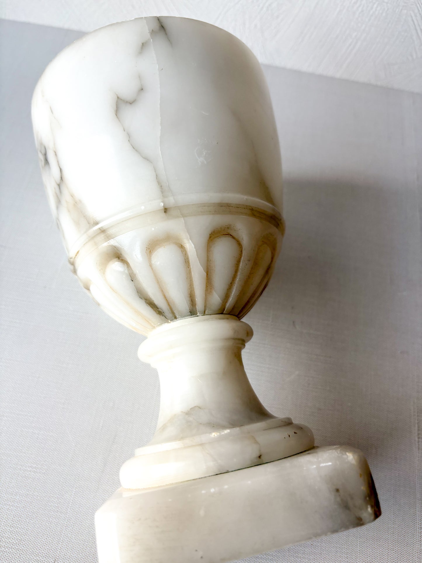 Alabaster urn