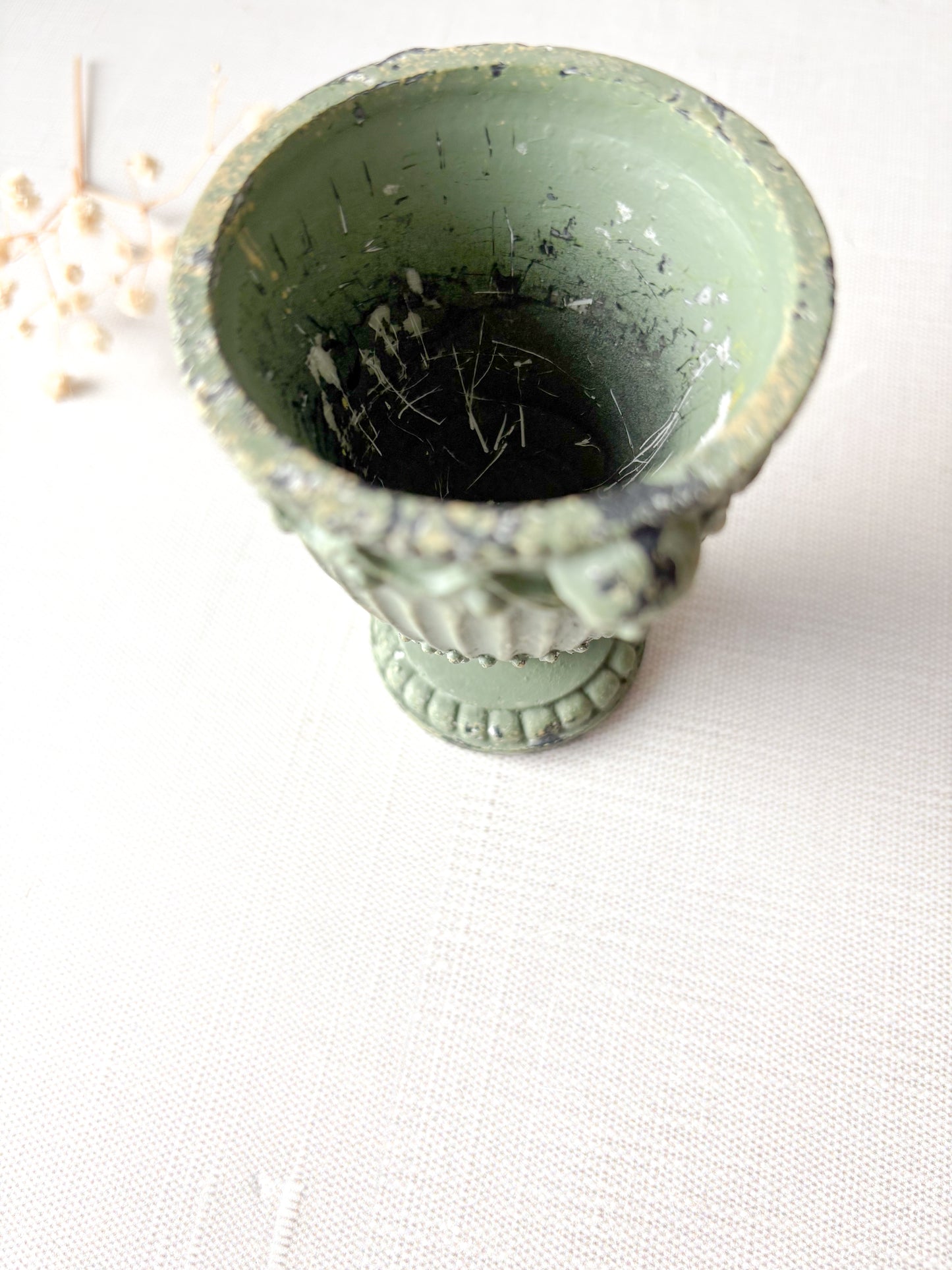 Mini urn