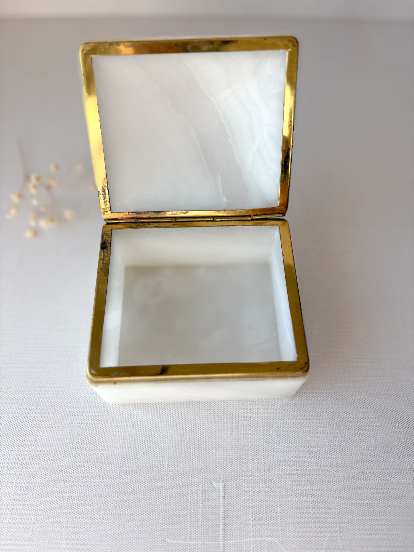 Alabaster box