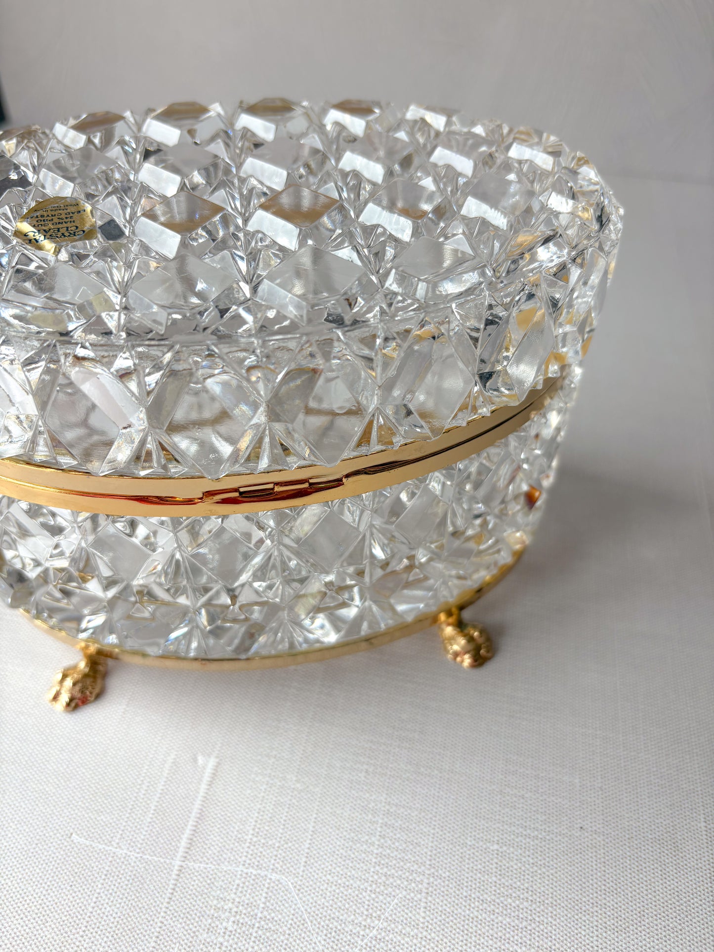Crystal box