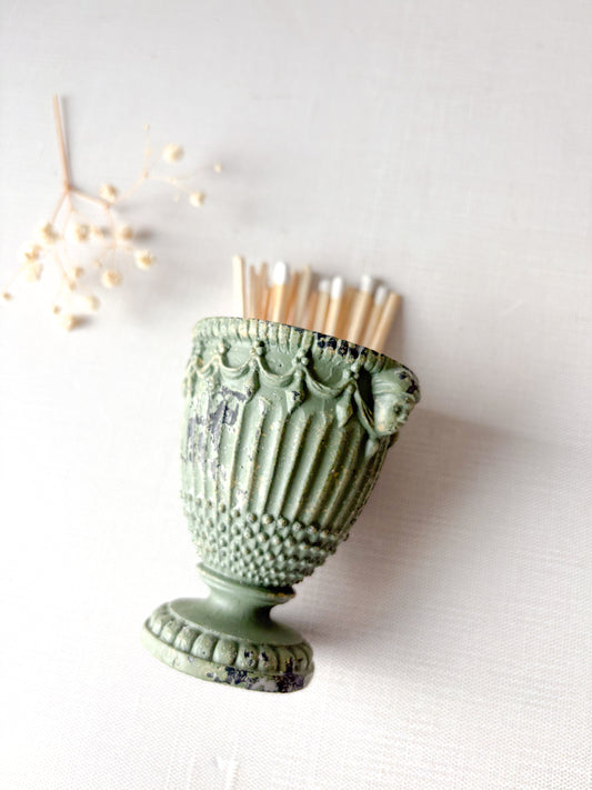 Mini urn