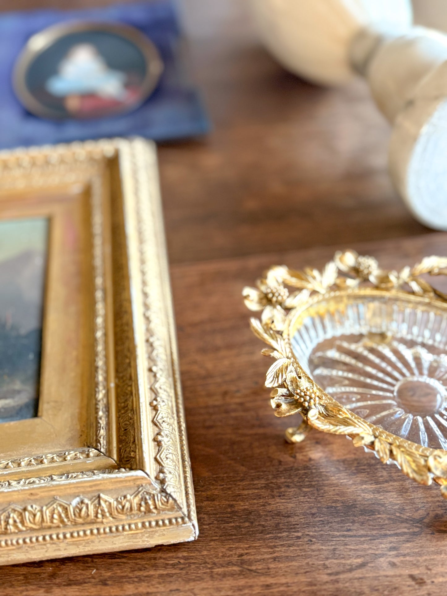 Ormolu soap dish