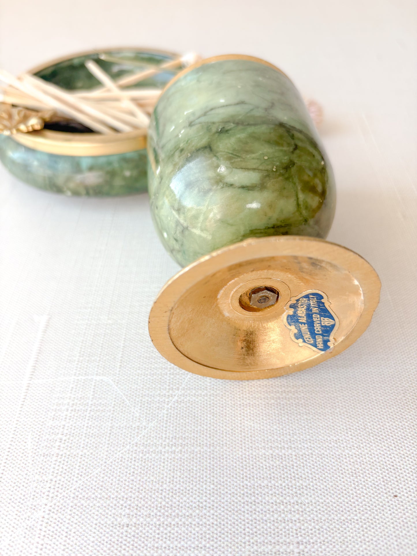 Green alabaster smoking set