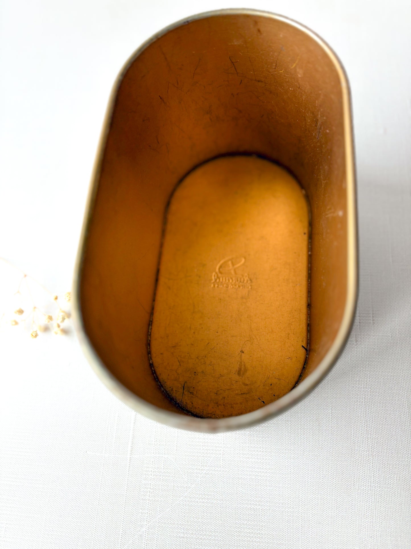 Leather tea caddy