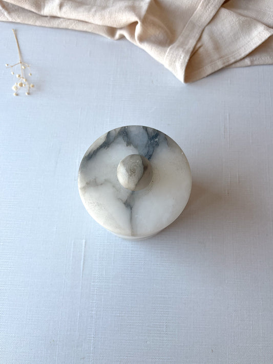 Alabaster jar