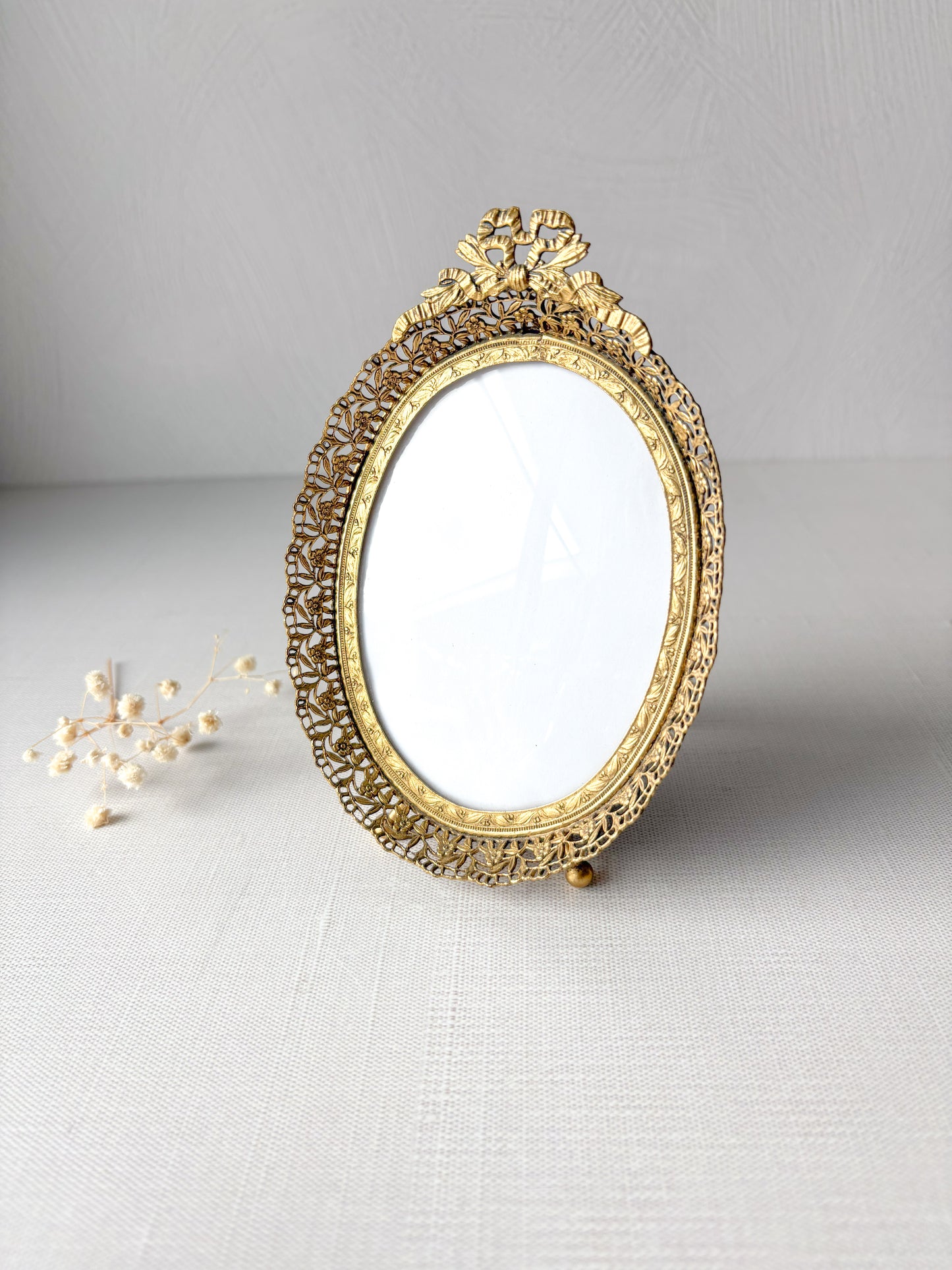 Brass filigree frame